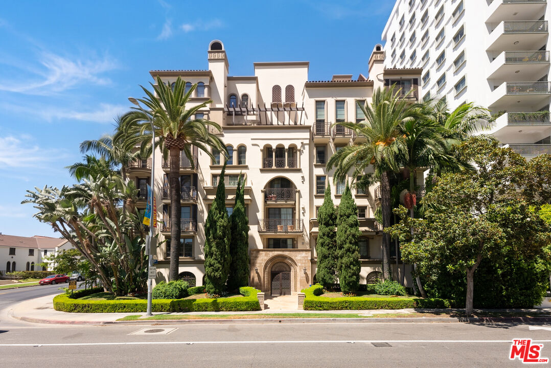 10795 Wilshire Blvd Unit: 304