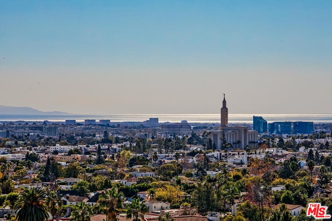 10350 Wilshire Blvd Unit: 1102
