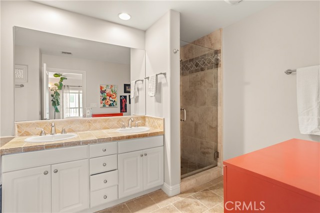 10756 Hortense ST Unit: 3