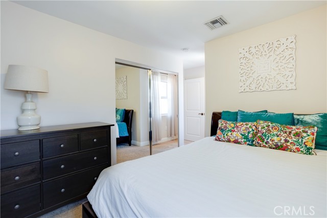 10756 Hortense ST Unit: 3
