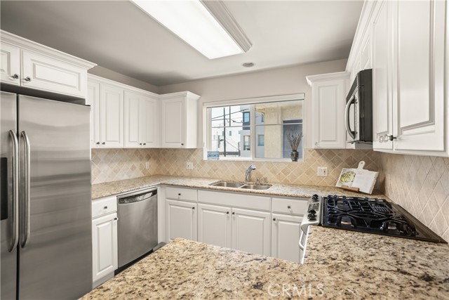 10756 Hortense ST Unit: 3