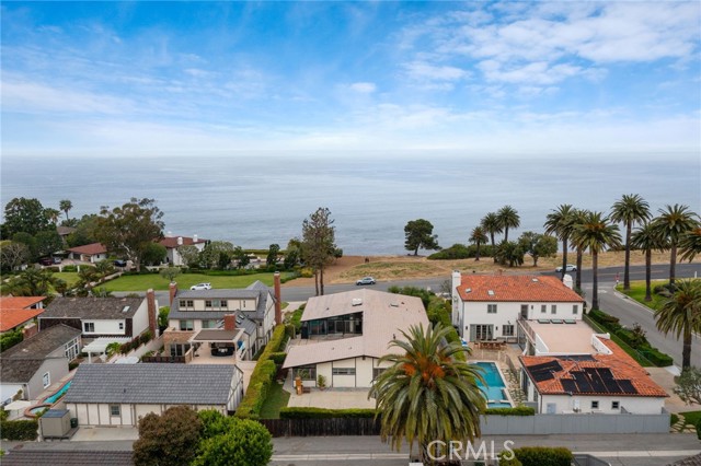 1704 Paseo Del Mar