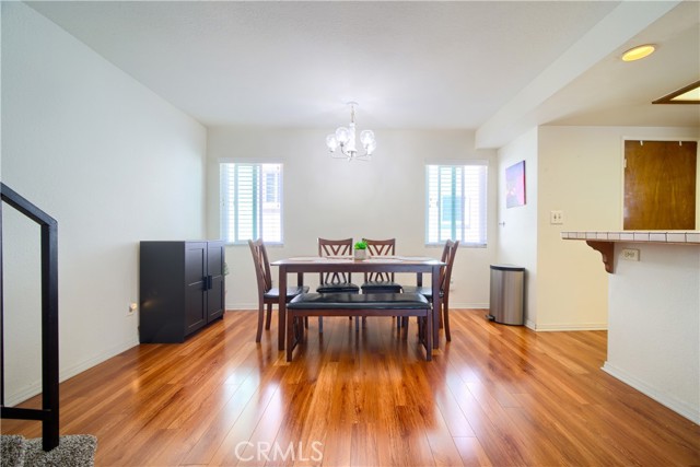2615 Voorhees AVE Unit: 7