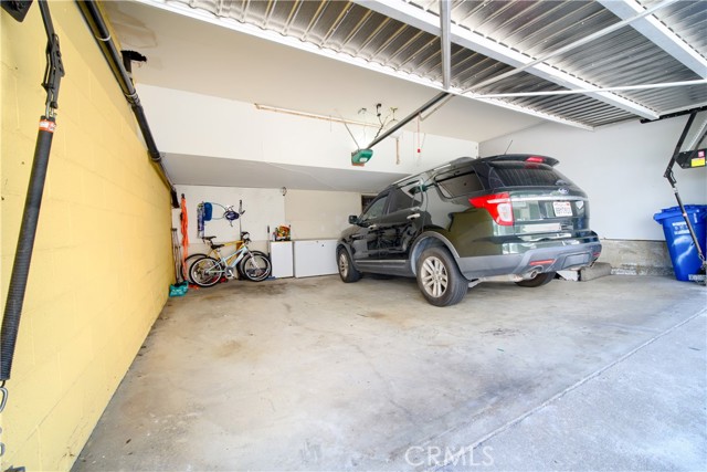 2615 Voorhees AVE Unit: 7