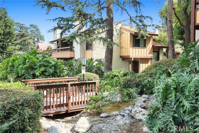 444 W Huntington DR Unit: 119