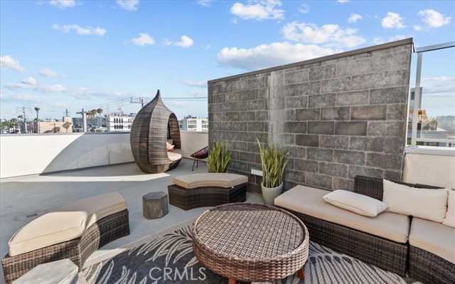 4140 Glencoe AVE Unit: 412
