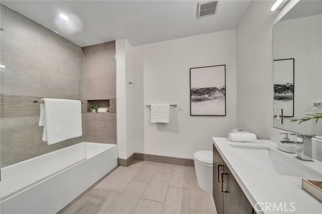4140 Glencoe AVE Unit: 412