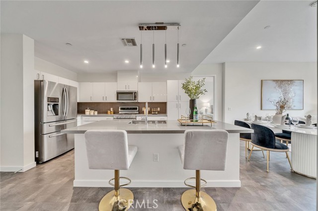 4140 Glencoe AVE Unit: 412