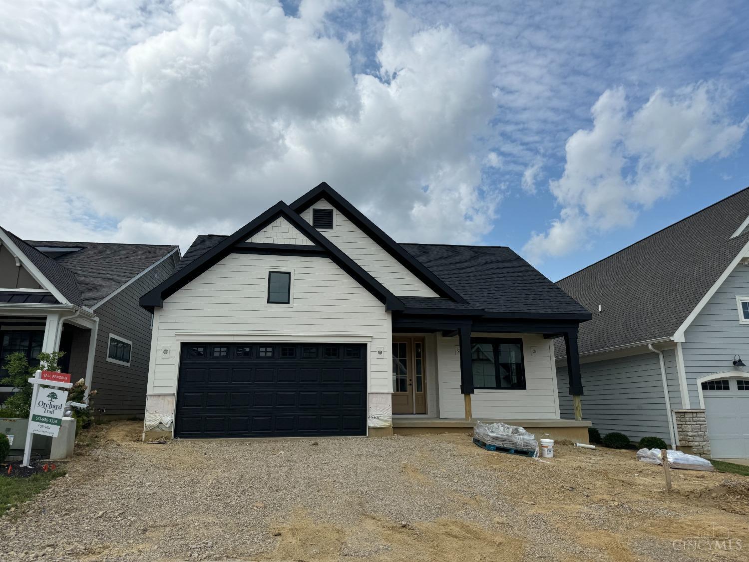 9818 Orchard Trail