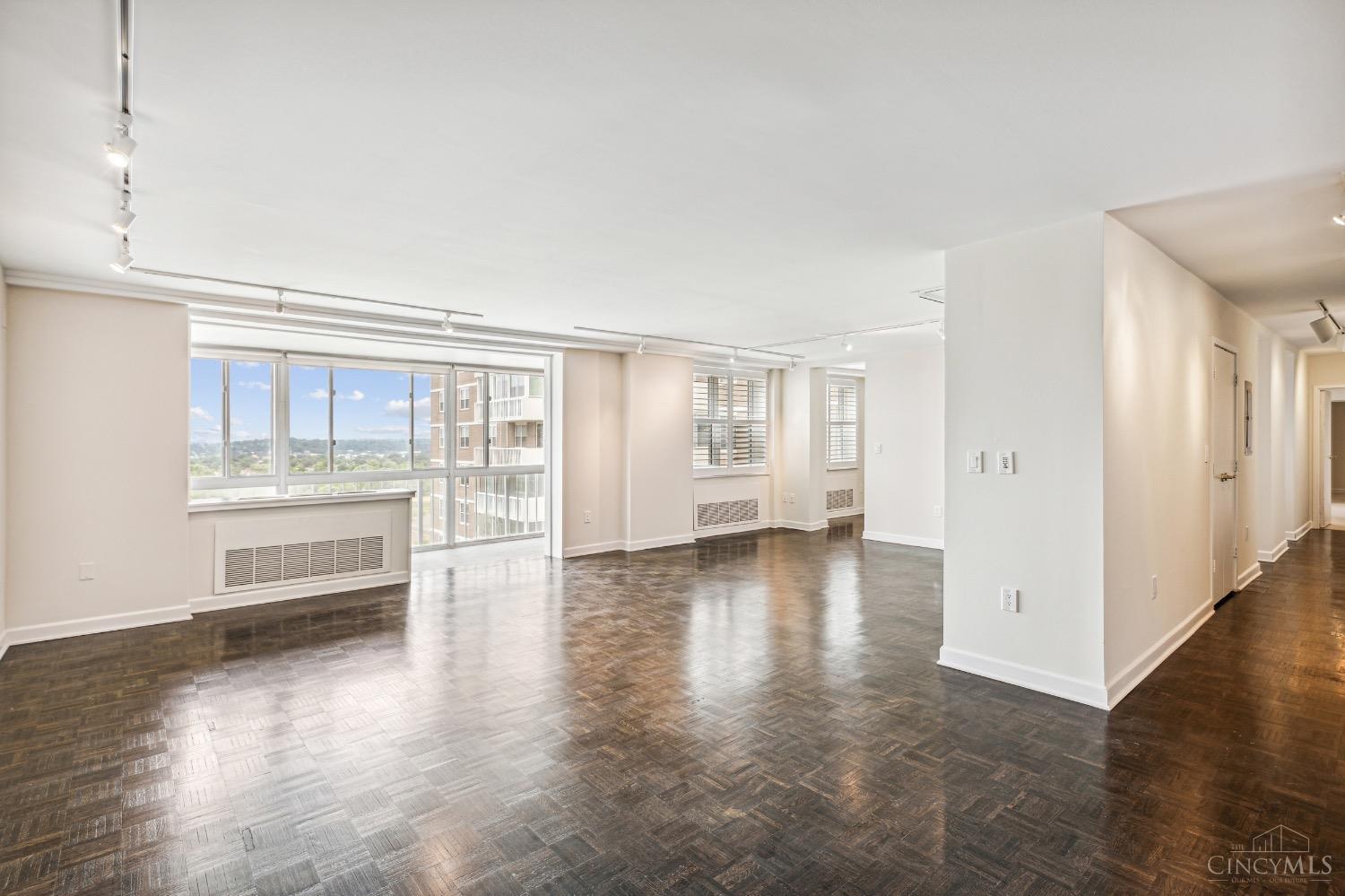 2444 Madison Road 1007