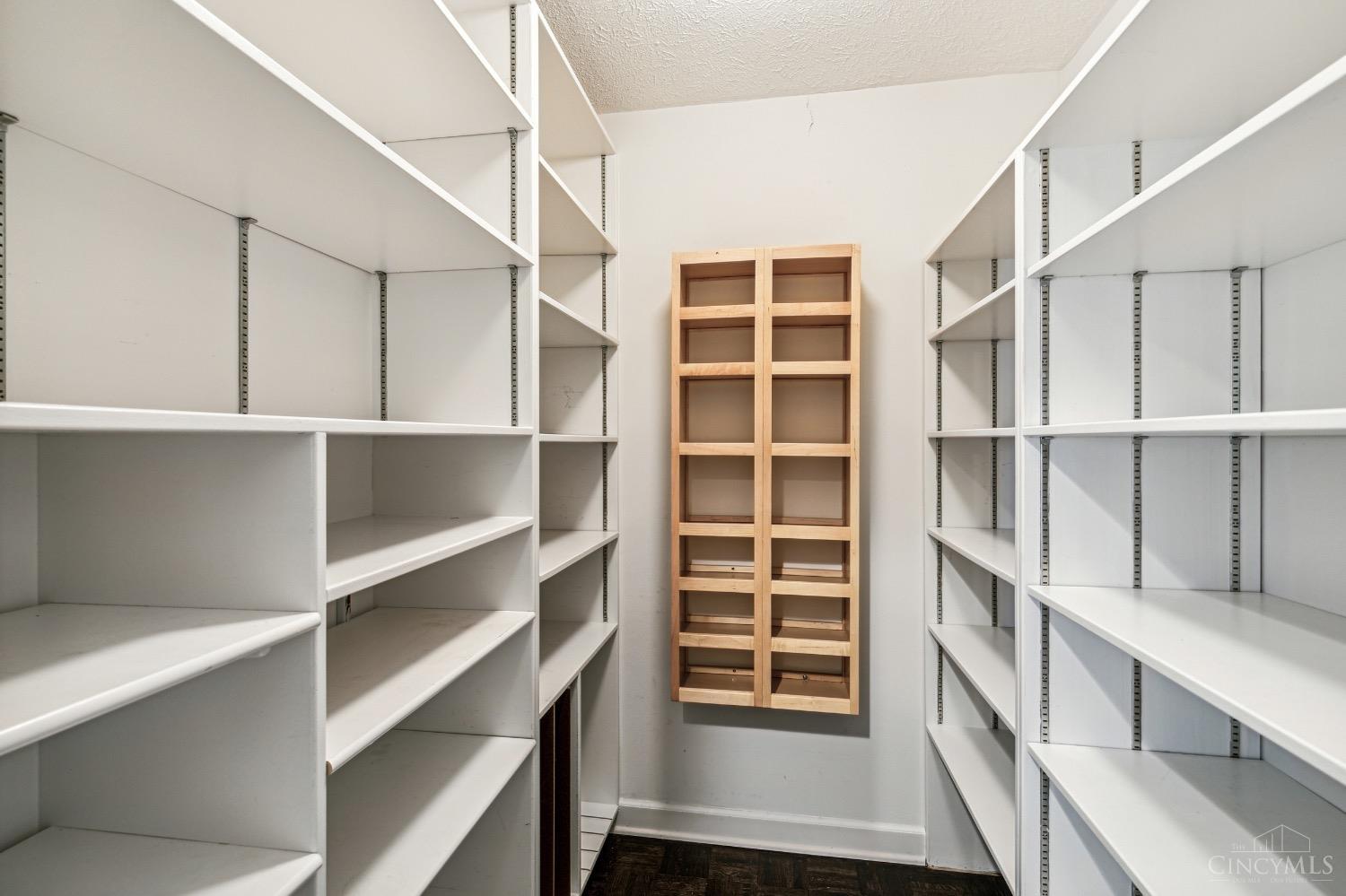 2444 Madison Road 1007