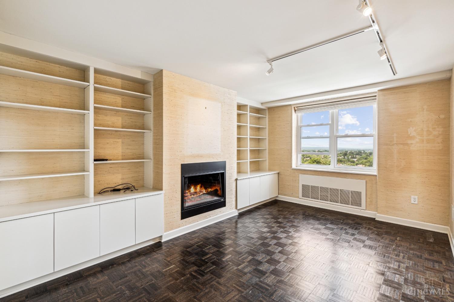 2444 Madison Road 1007