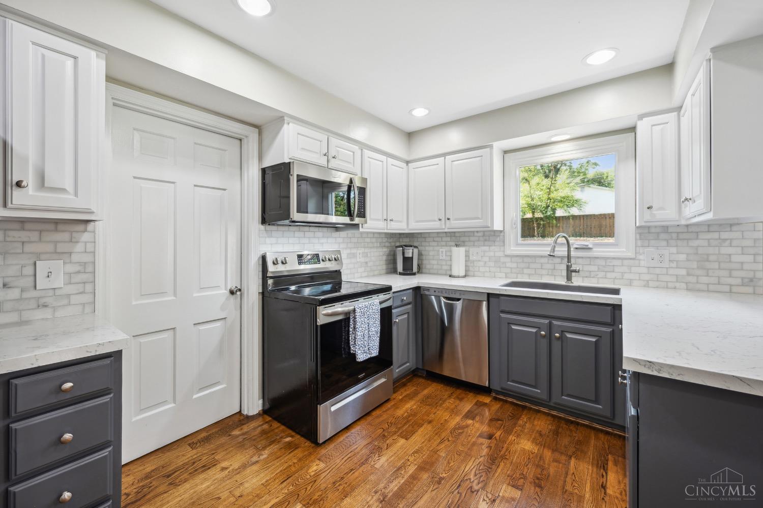 6039 Bayberry Drive
