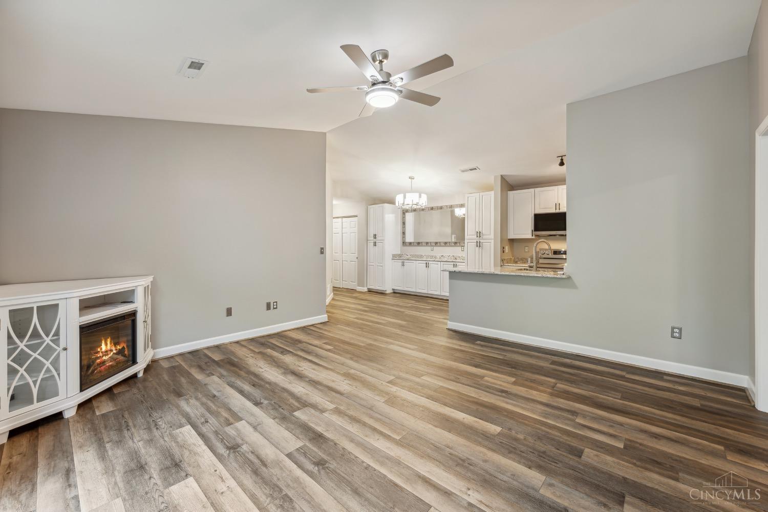 7641 Montgomery Road 7
