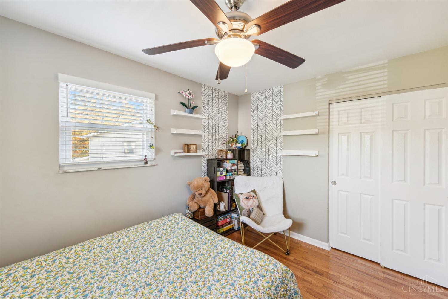 6895 Meadowdale Circle