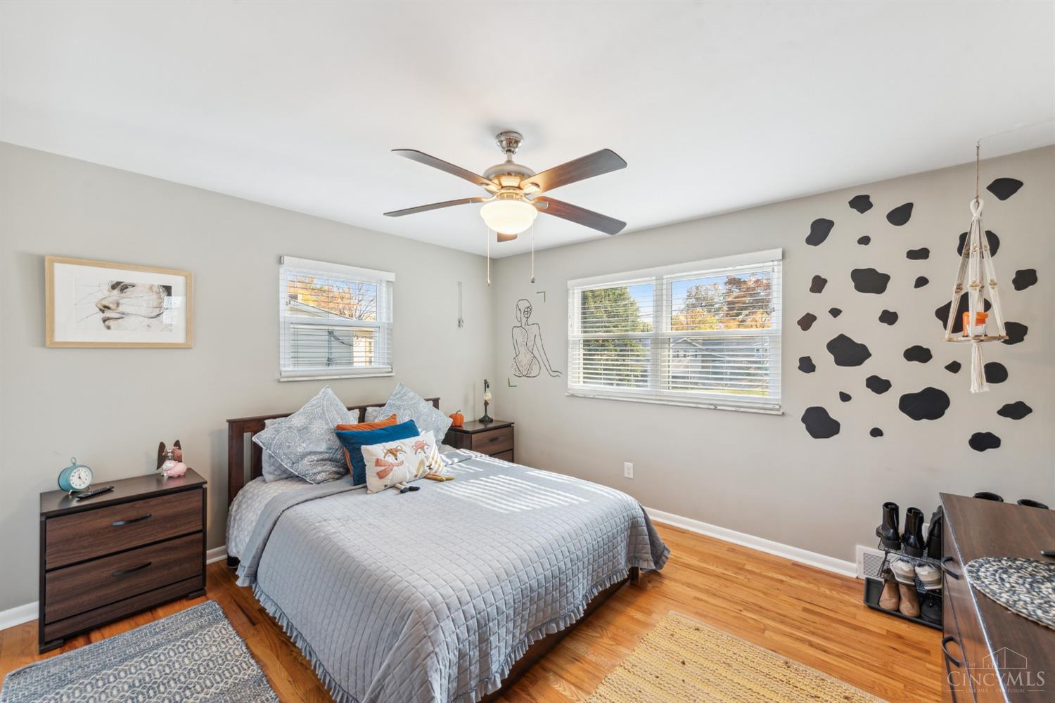 6895 Meadowdale Circle