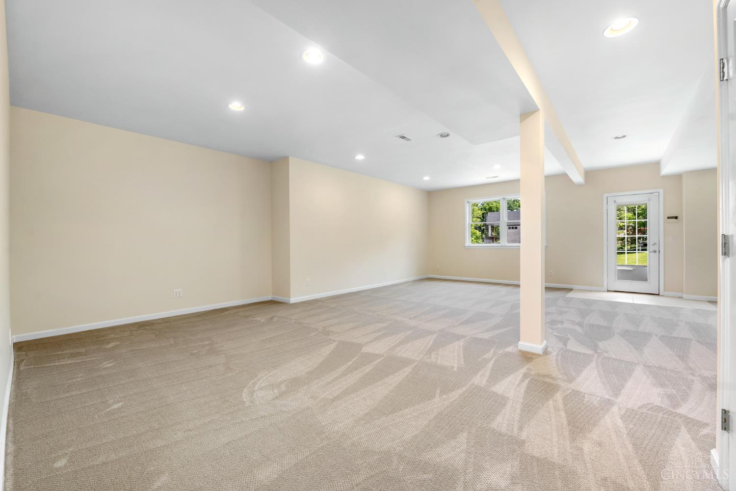 15 Camargo Canyon Drive