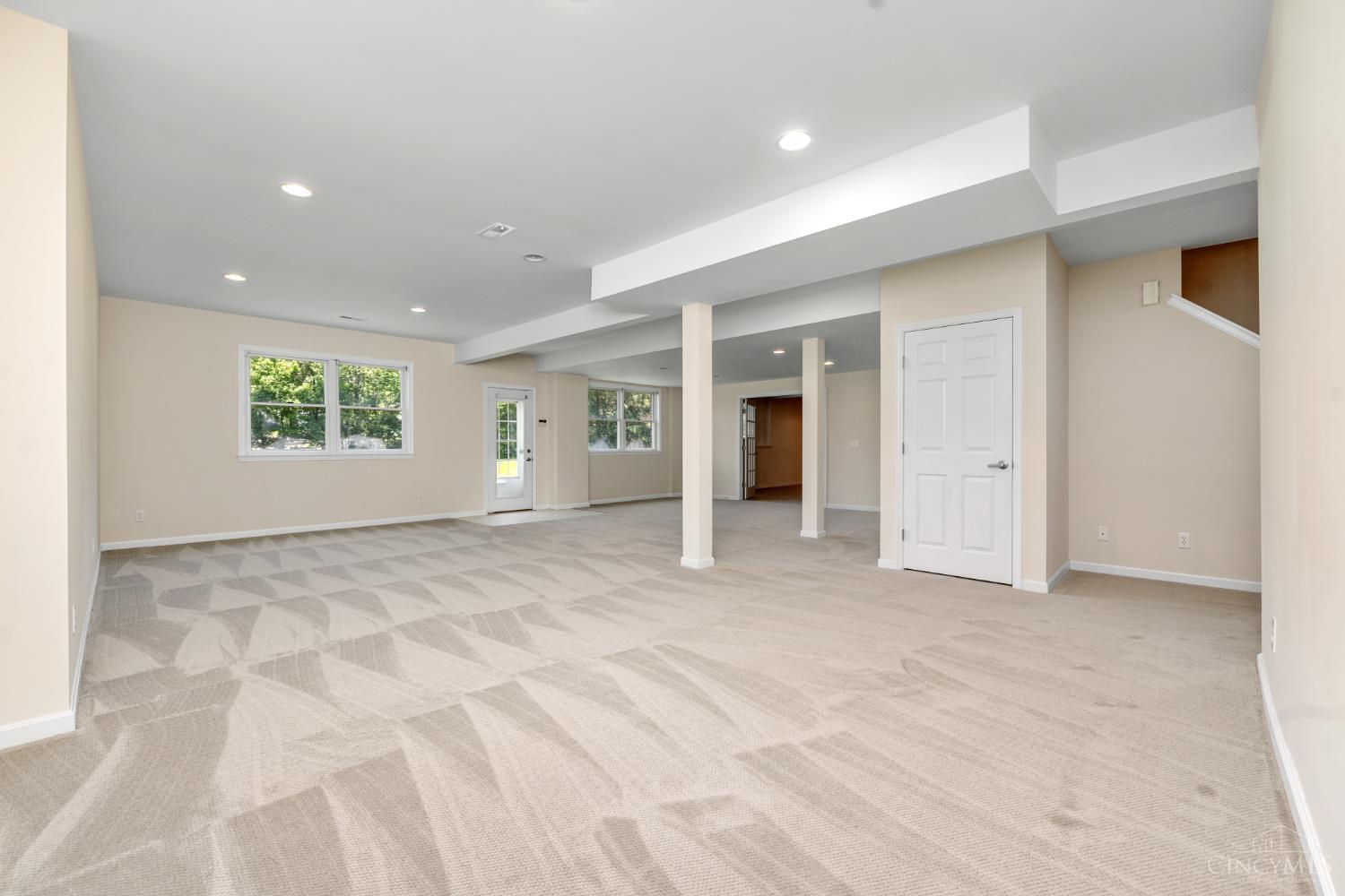 15 Camargo Canyon Drive