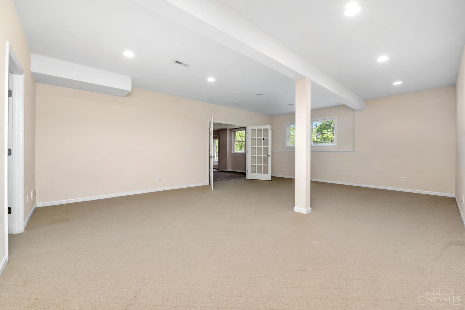 15 Camargo Canyon Drive