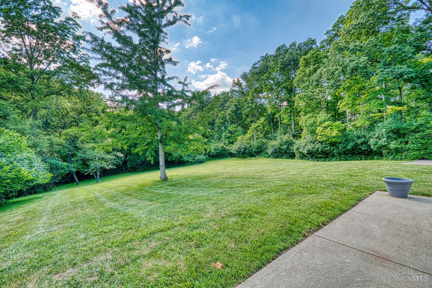 5995 Drake Road