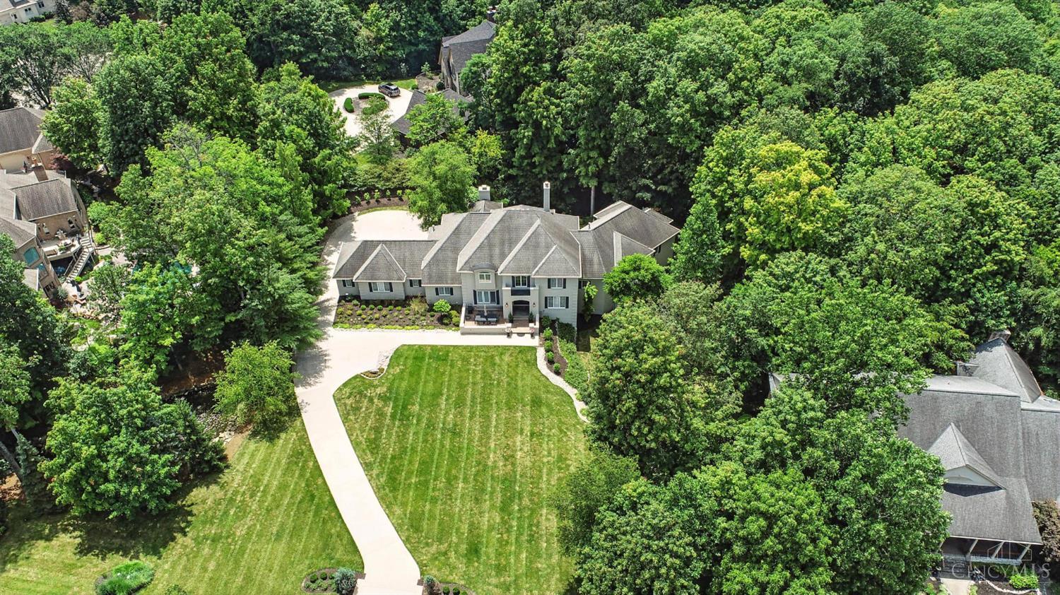 894 Winding River Boulevard