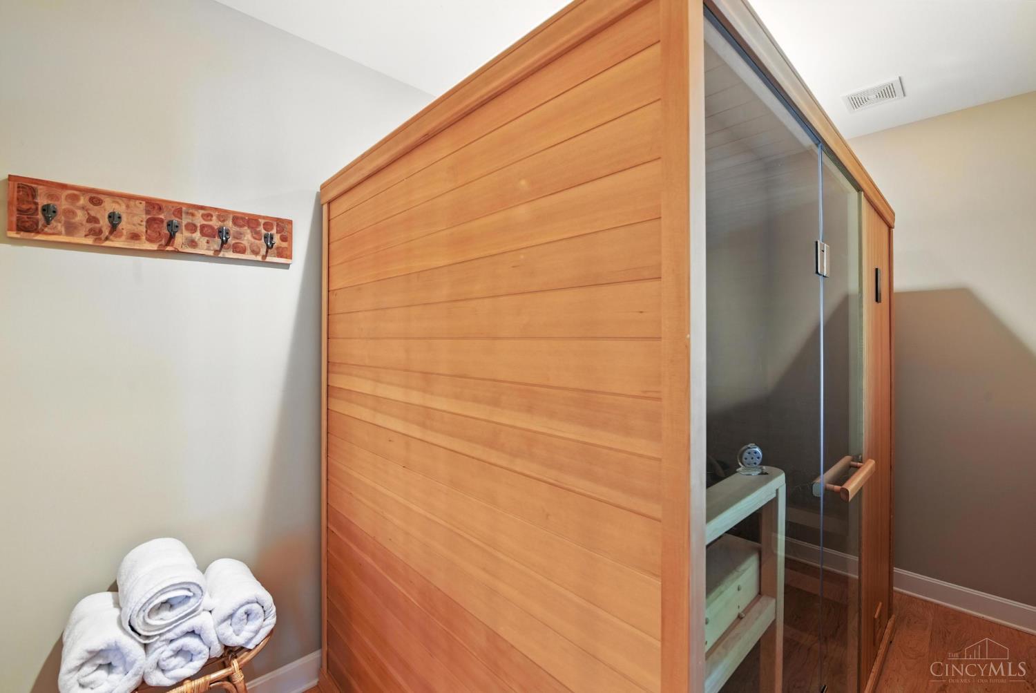 894 Winding River Boulevard