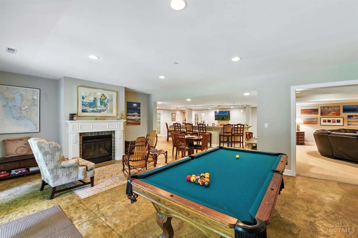 894 Winding River Boulevard