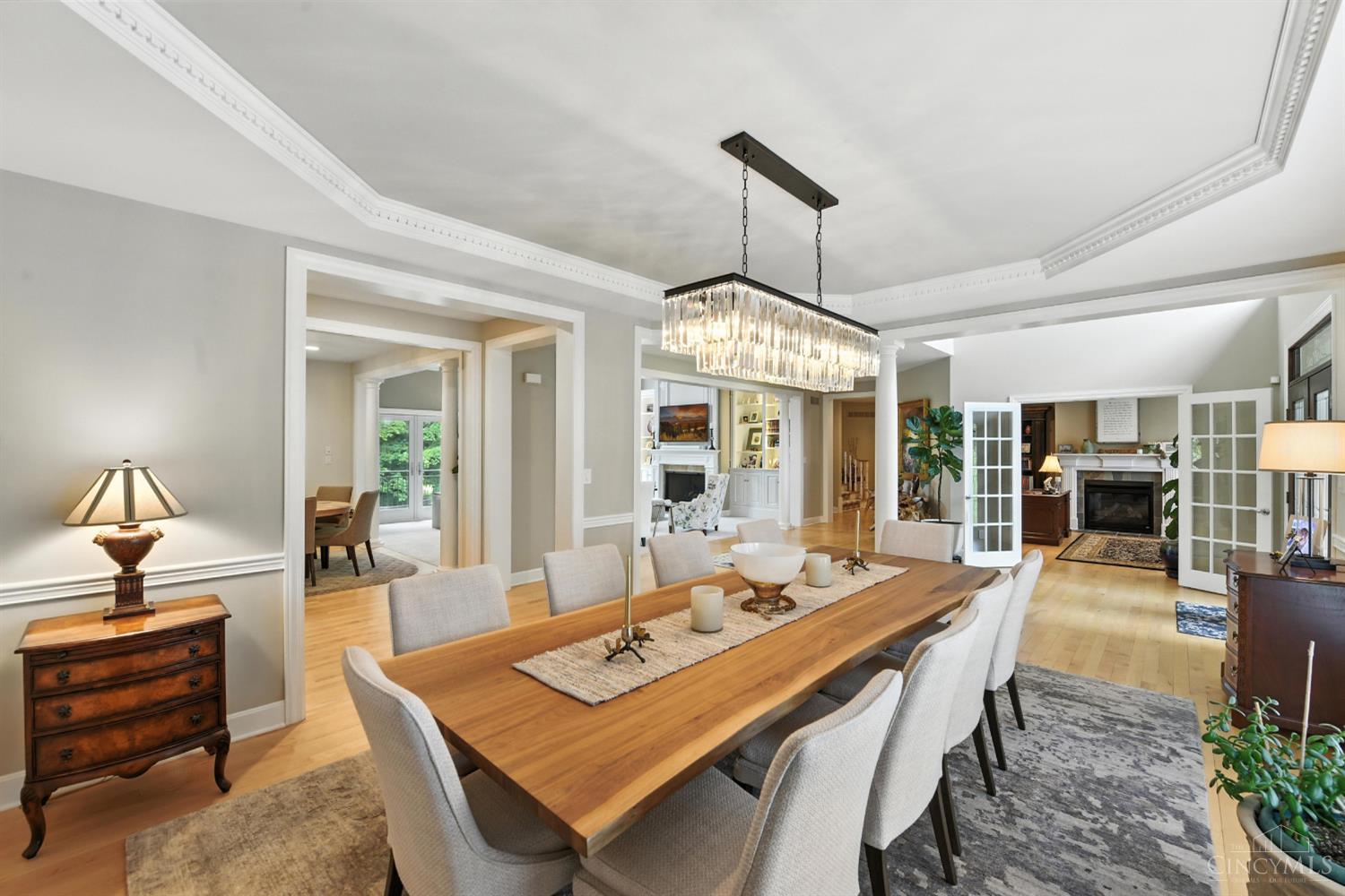 894 Winding River Boulevard