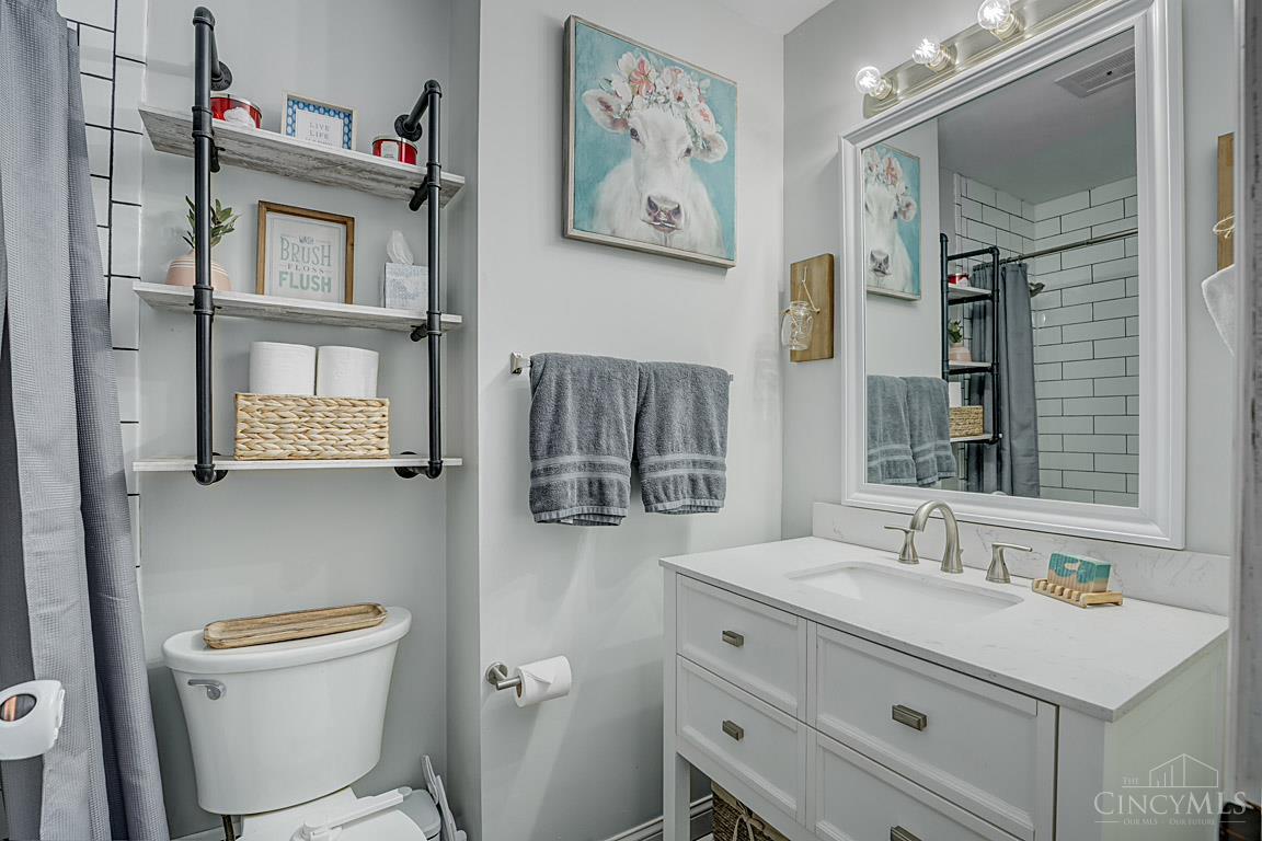 1719 Collinsdale Avenue