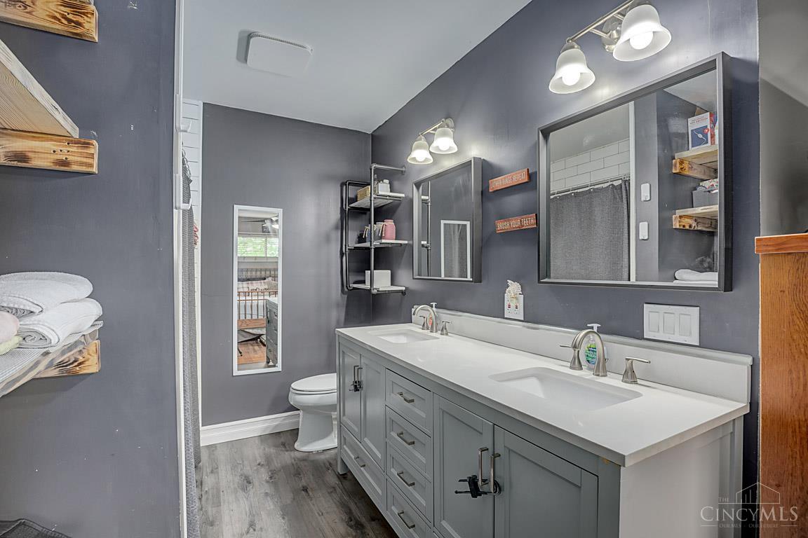 1719 Collinsdale Avenue