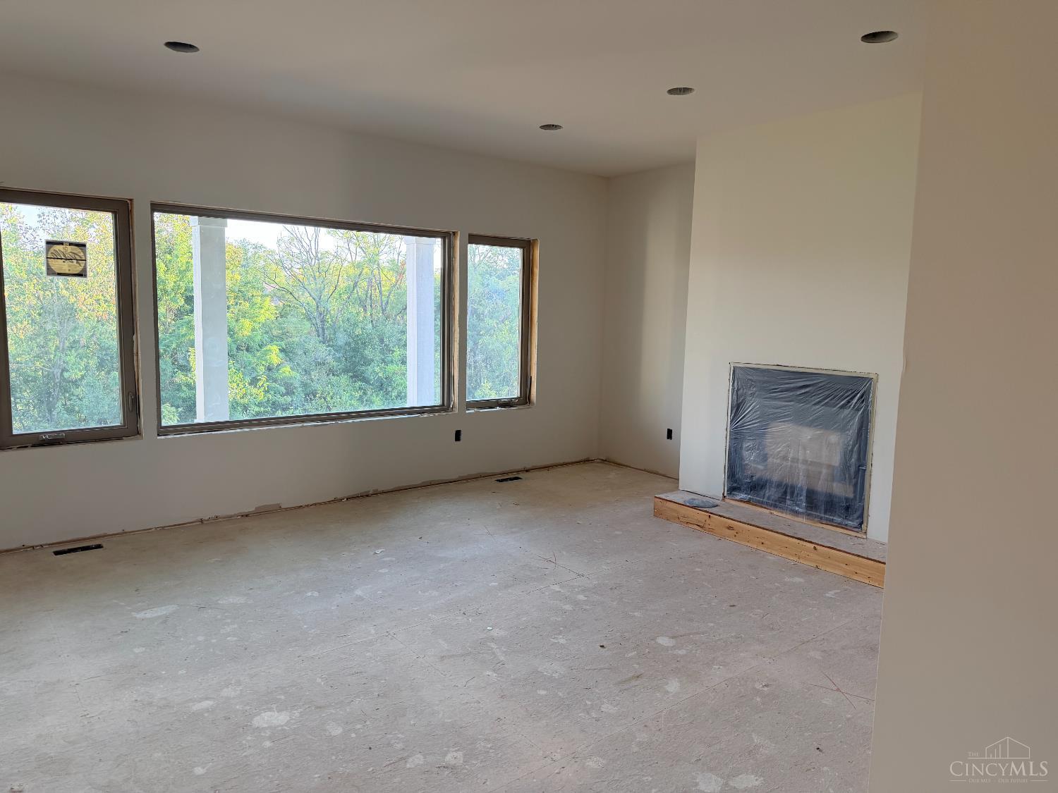 9835 Orchard Trail