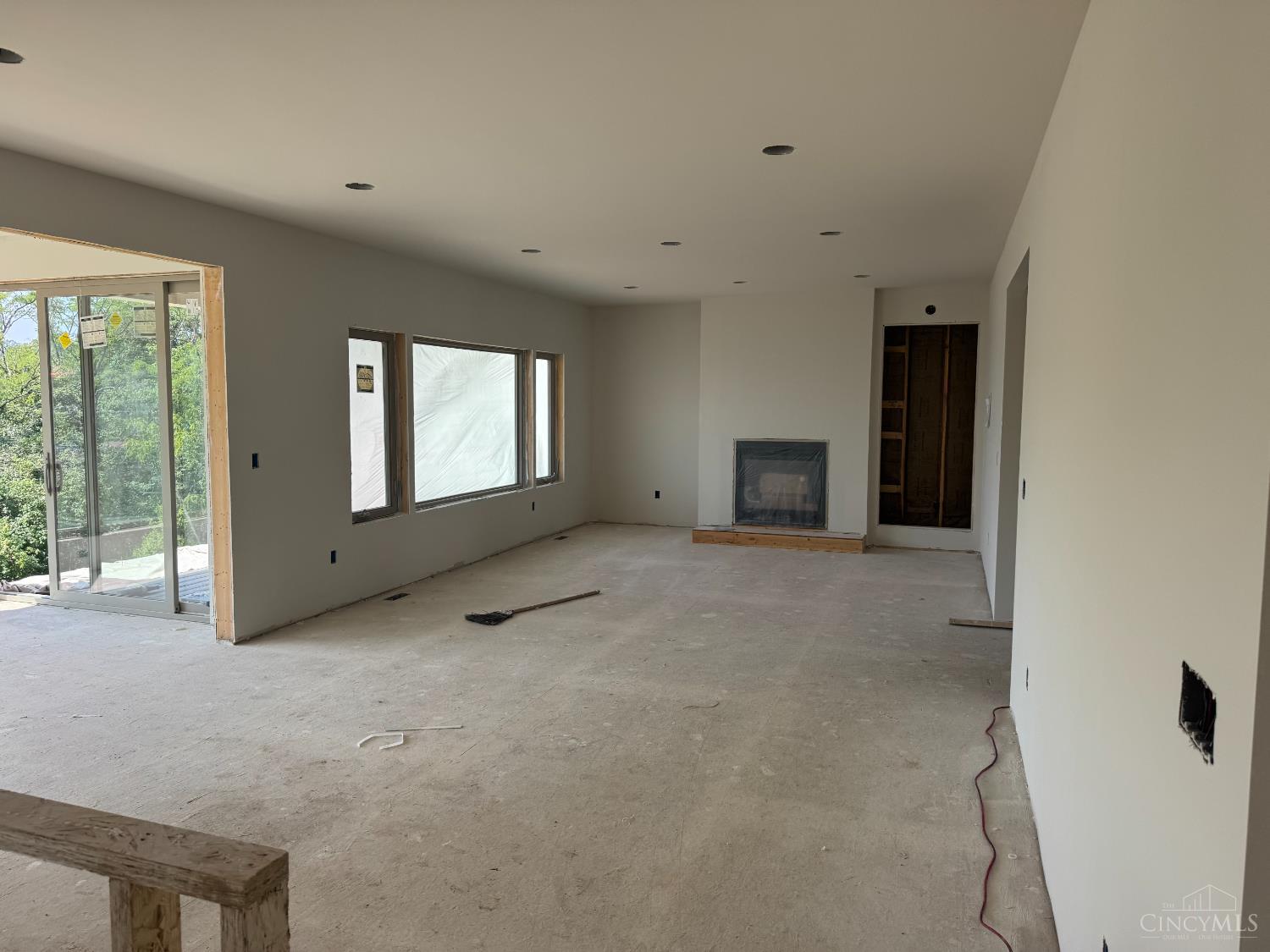 9835 Orchard Trail