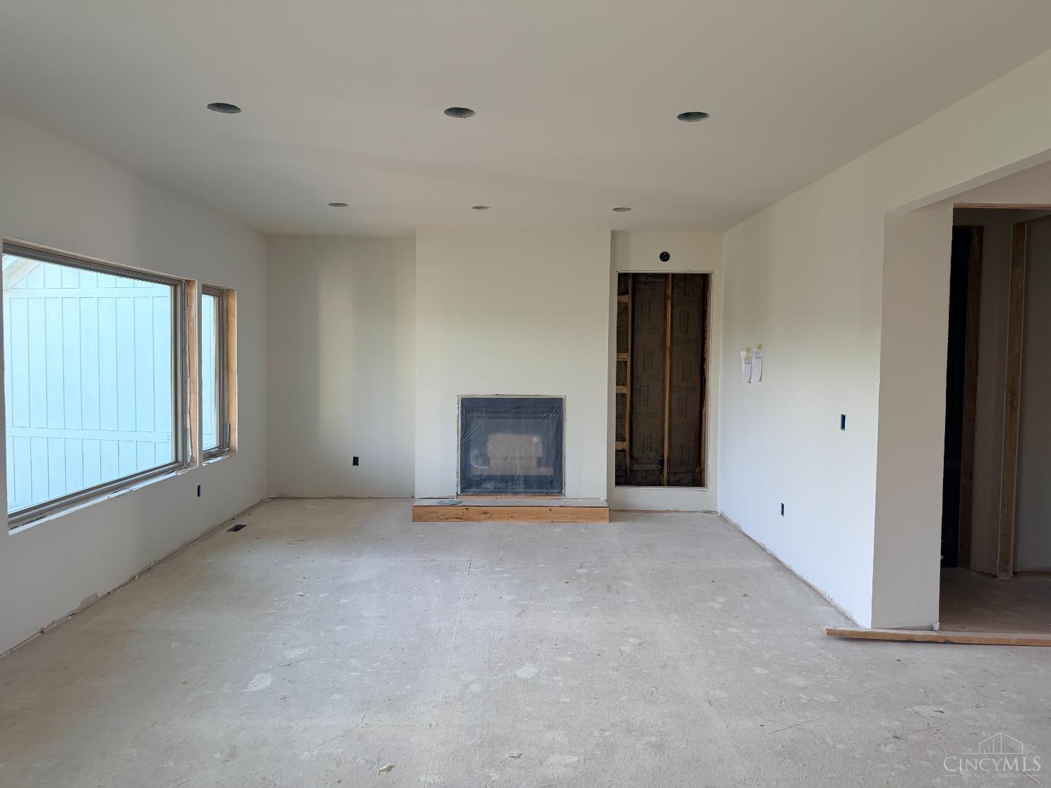 9835 Orchard Trail