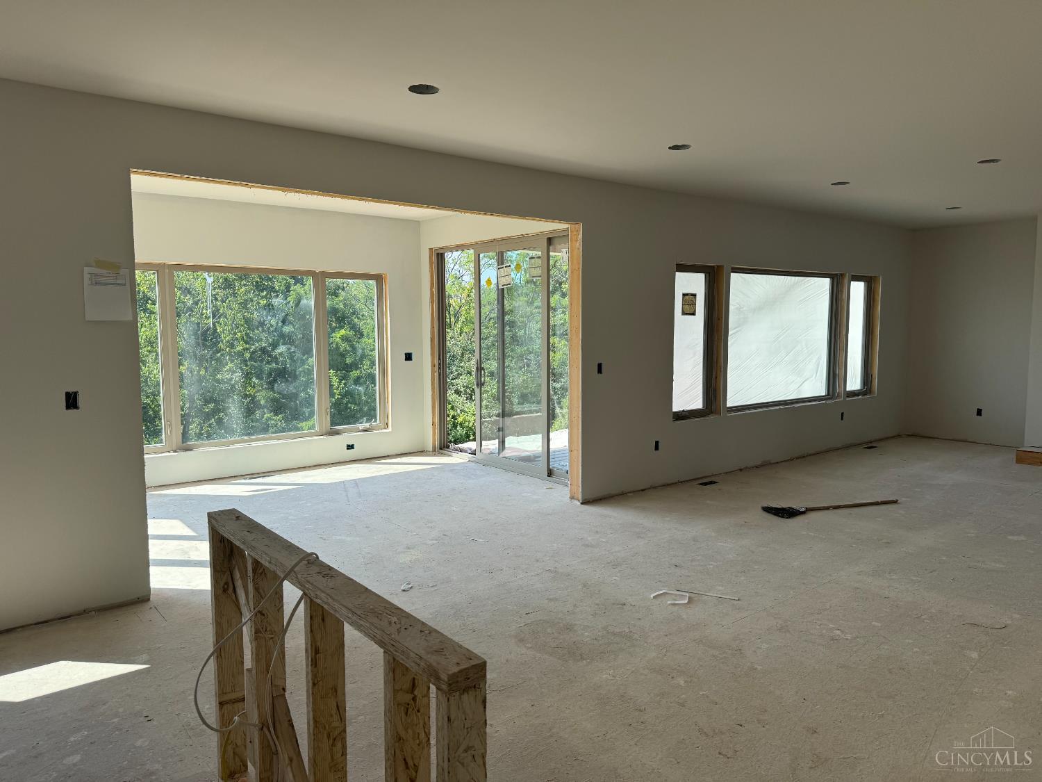 9835 Orchard Trail