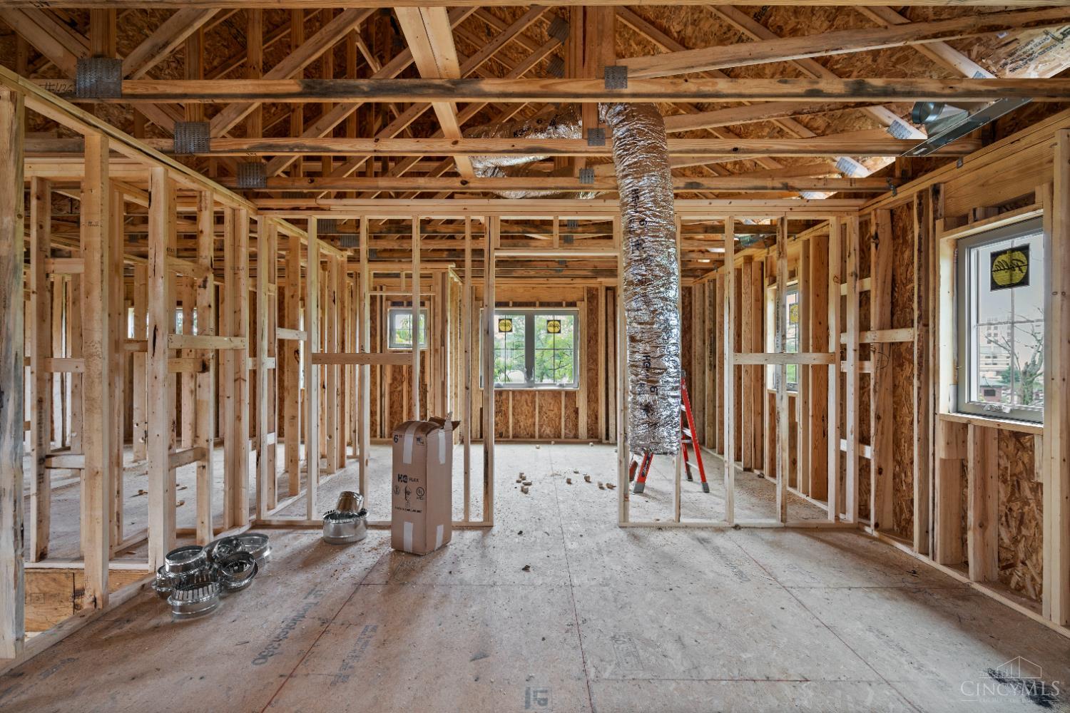 9835 Orchard Trail