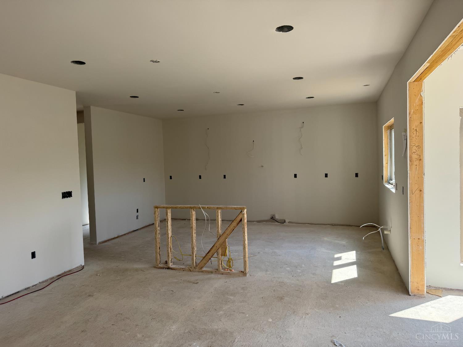 9835 Orchard Trail