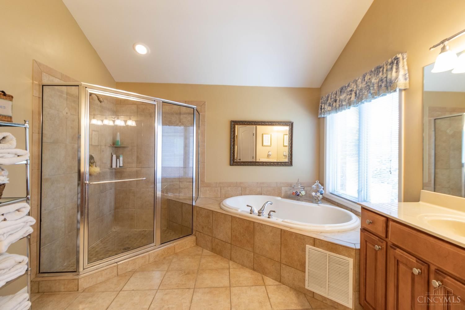 6874 Clubside Drive