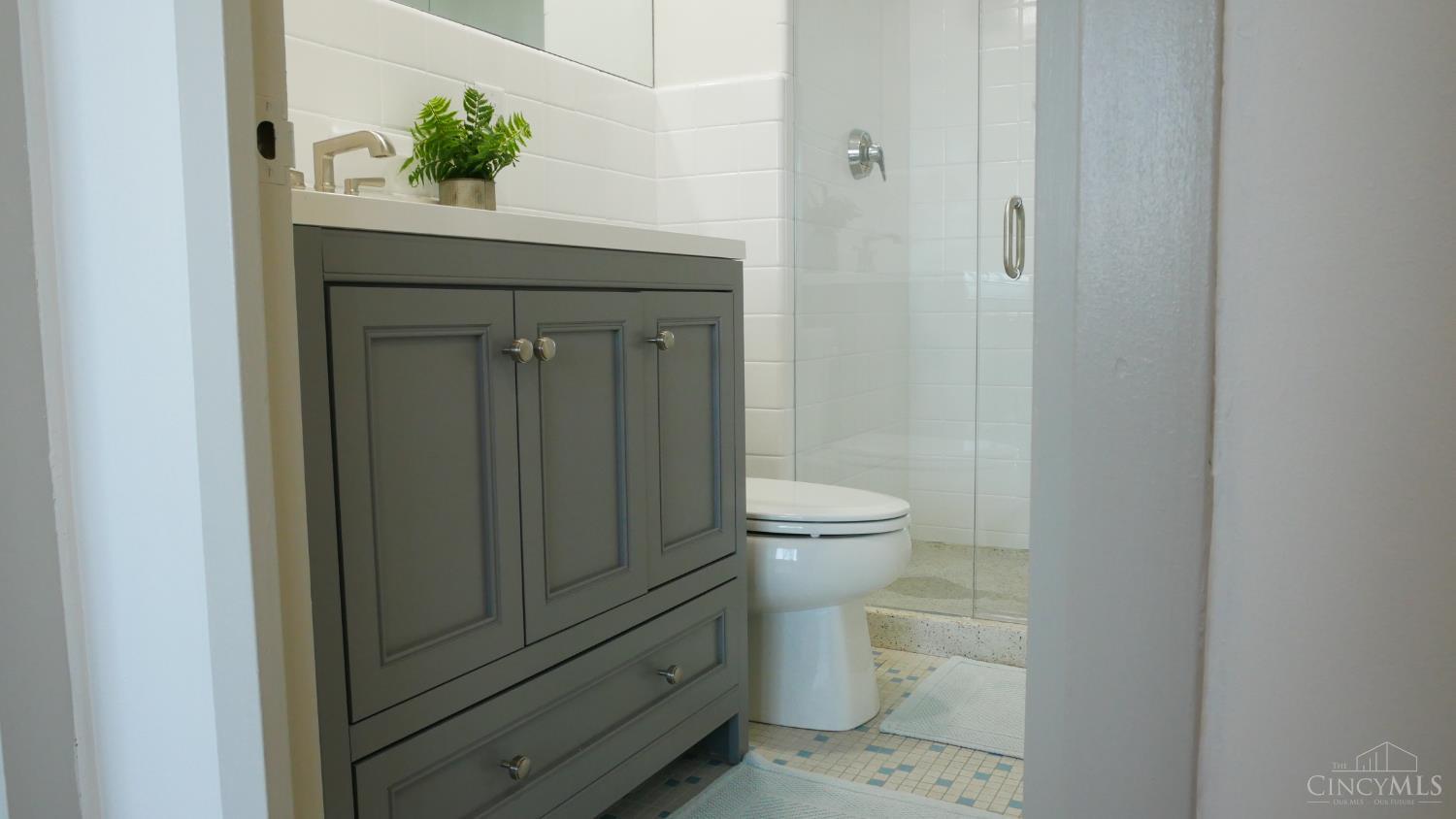 2324 Madison Road 1407