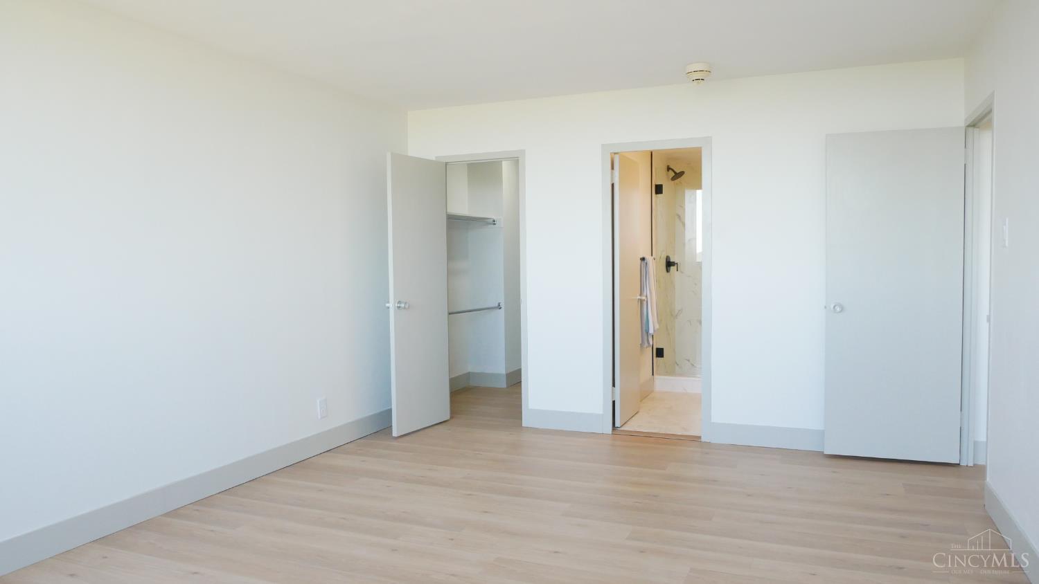 2324 Madison Road 1407