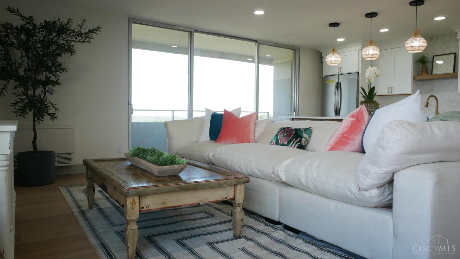 2324 Madison Road 1407