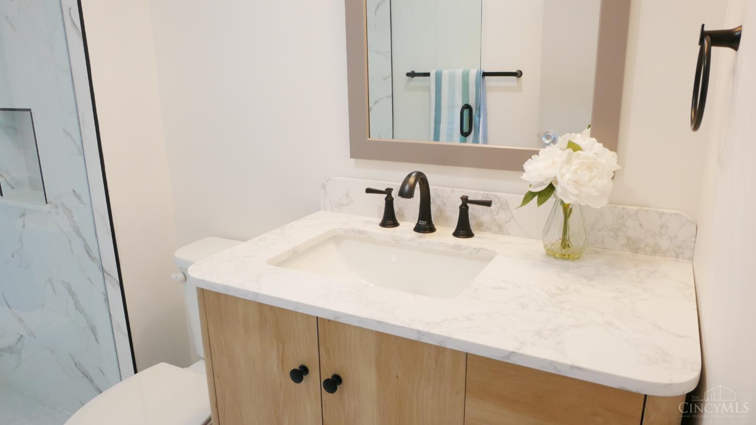 2324 Madison Road 1407