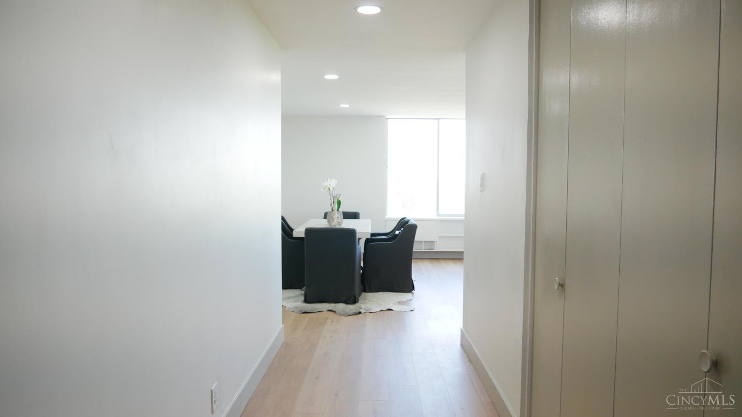 2324 Madison Road 1407