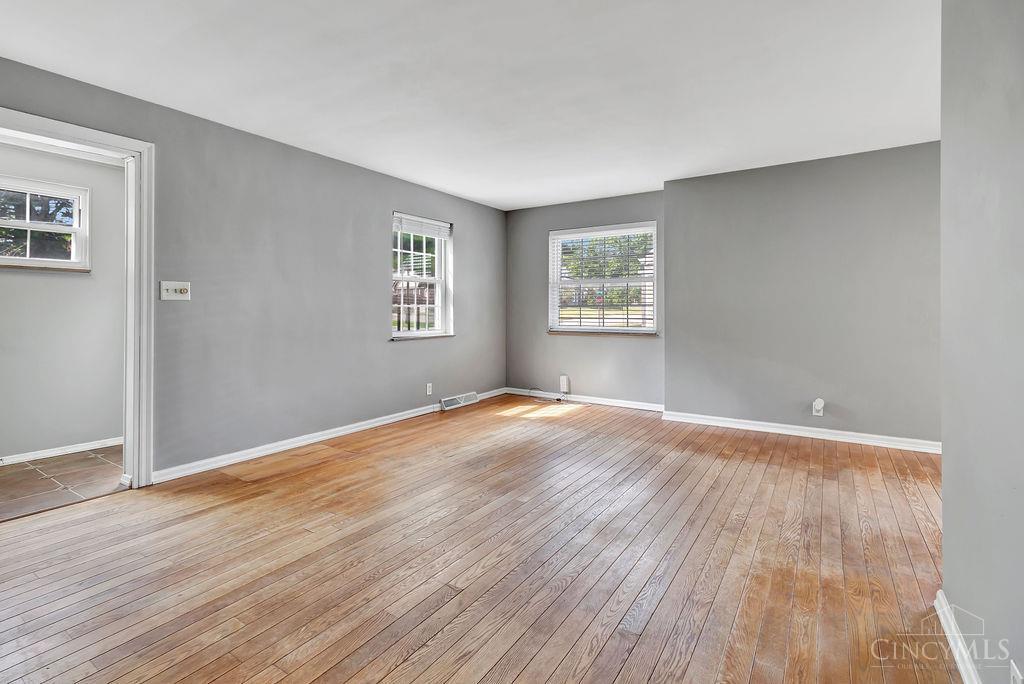 6828 Salem Road