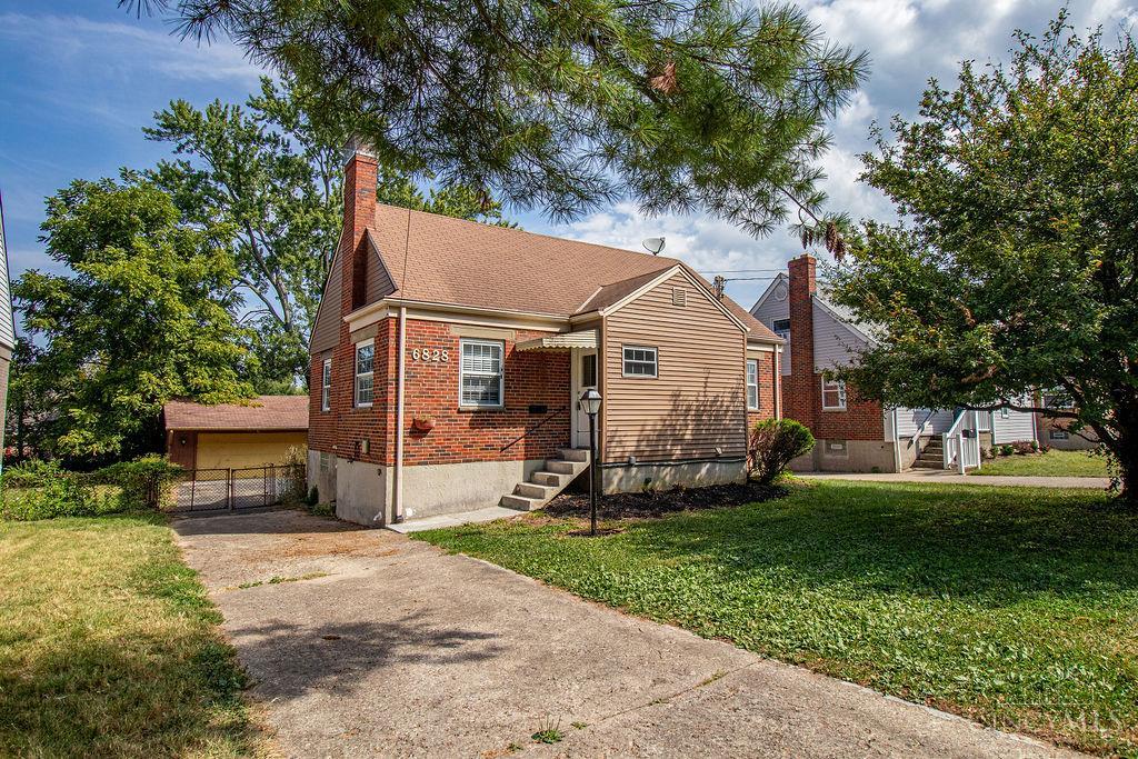6828 Salem Road