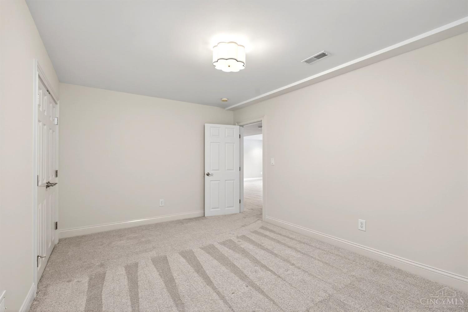 1646 Fairway Crest
