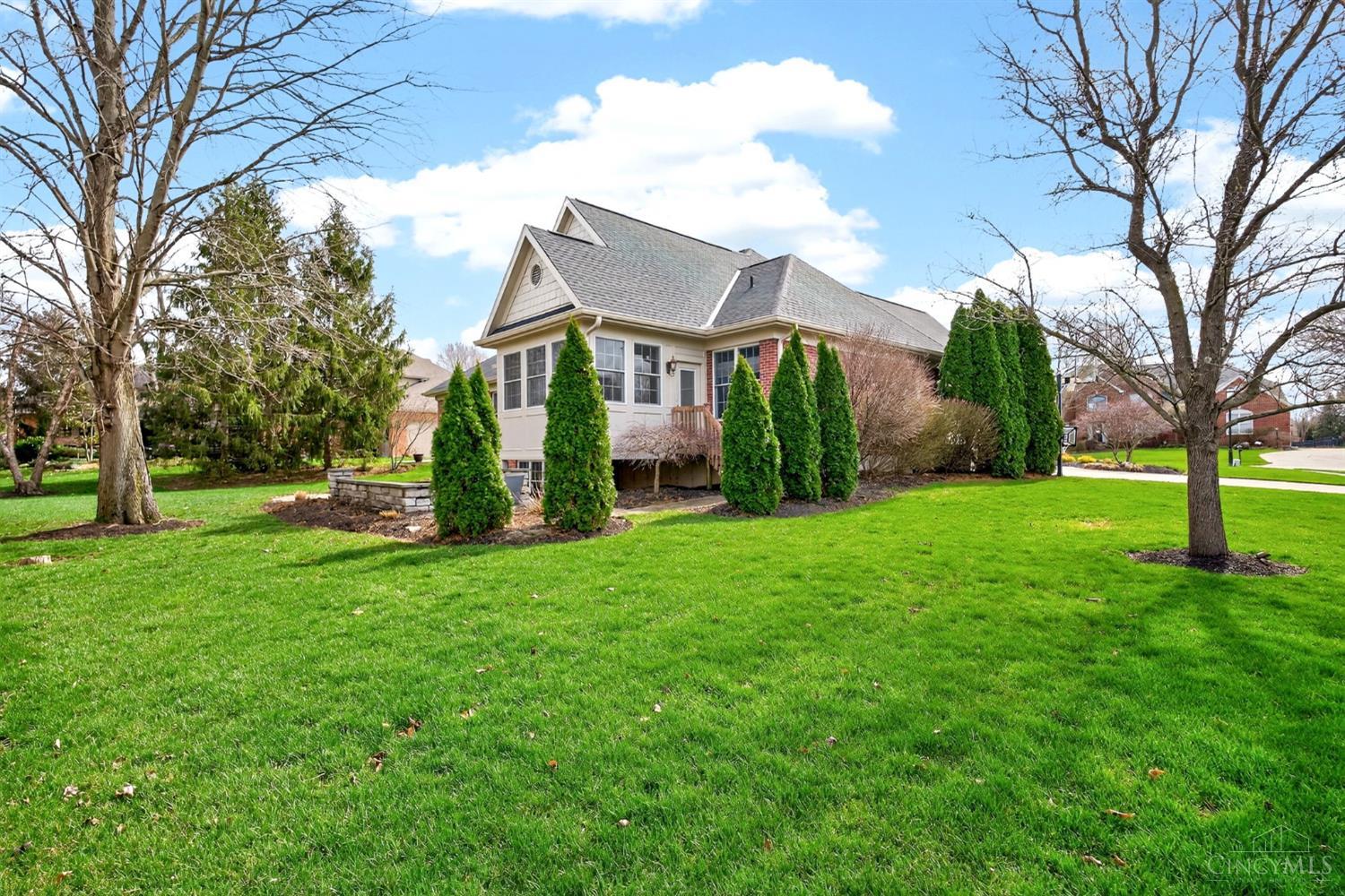 1646 Fairway Crest