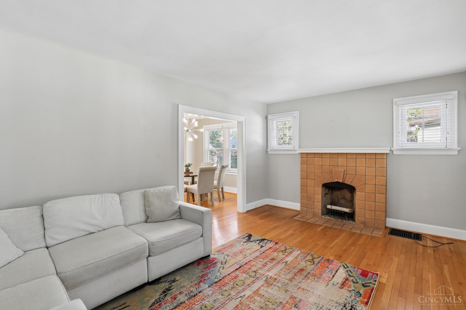 2925 Utopia Place