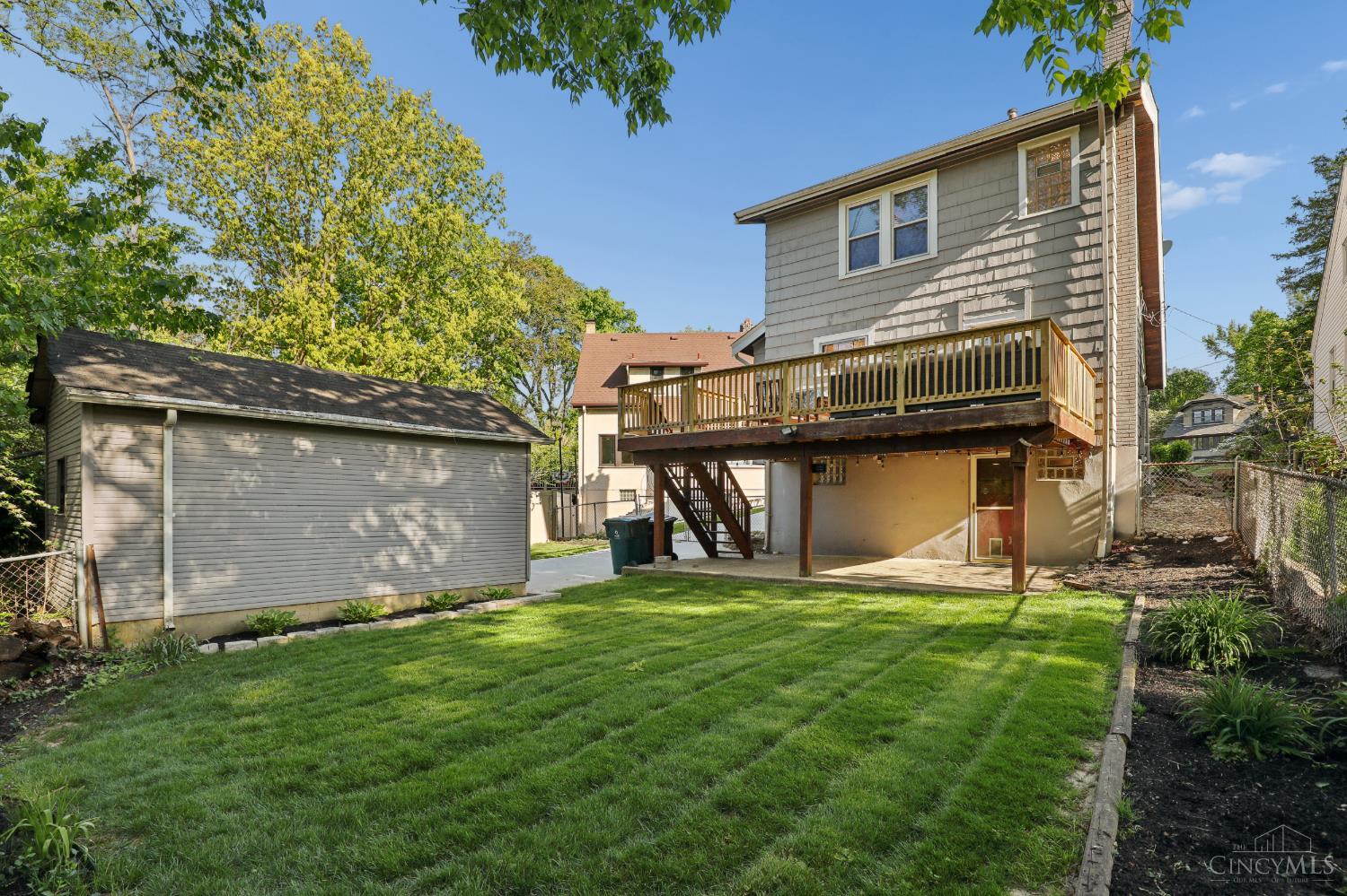 2925 Utopia Place