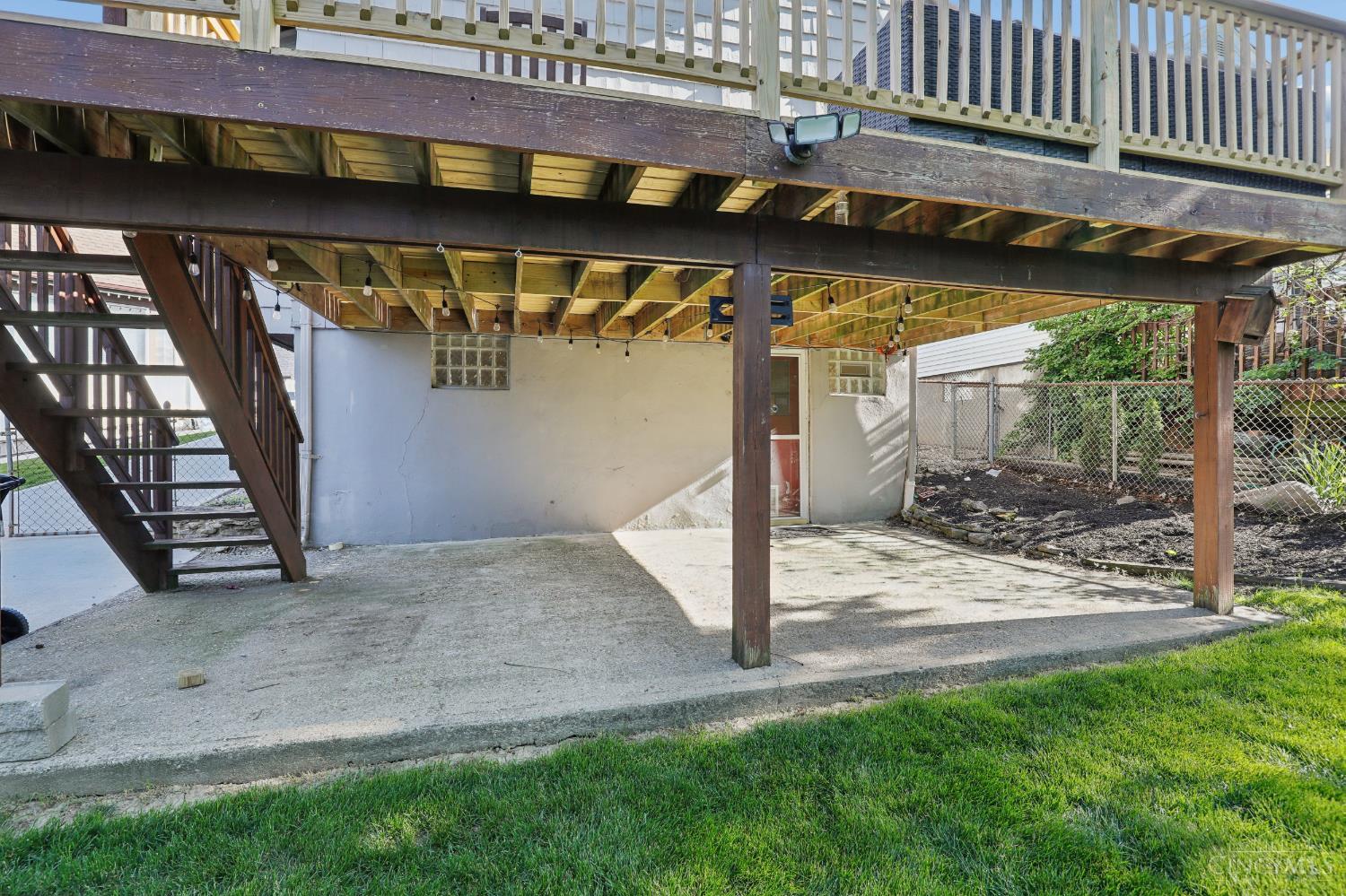 2925 Utopia Place