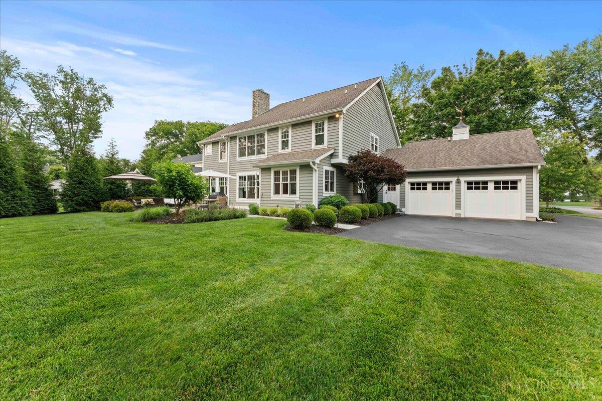 808 Poplar Avenue